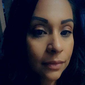 Meet your Posher, Doralicia